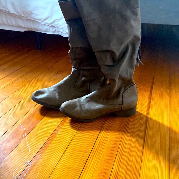 Boots - Picture 1 of 1